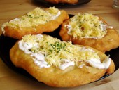 Burgony�s l�ngos tejf�llel