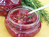 Rozmaringos meggychutney