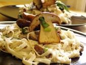 Varg�ny�s met�lt parmez�nnal